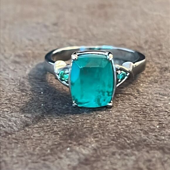 3.00ctw EMARLDINE QUARTZ & SIMULATED GREEN DIAMOND RECEIVED NG STAINLESS STEEL 7 - Picture 8 of 11